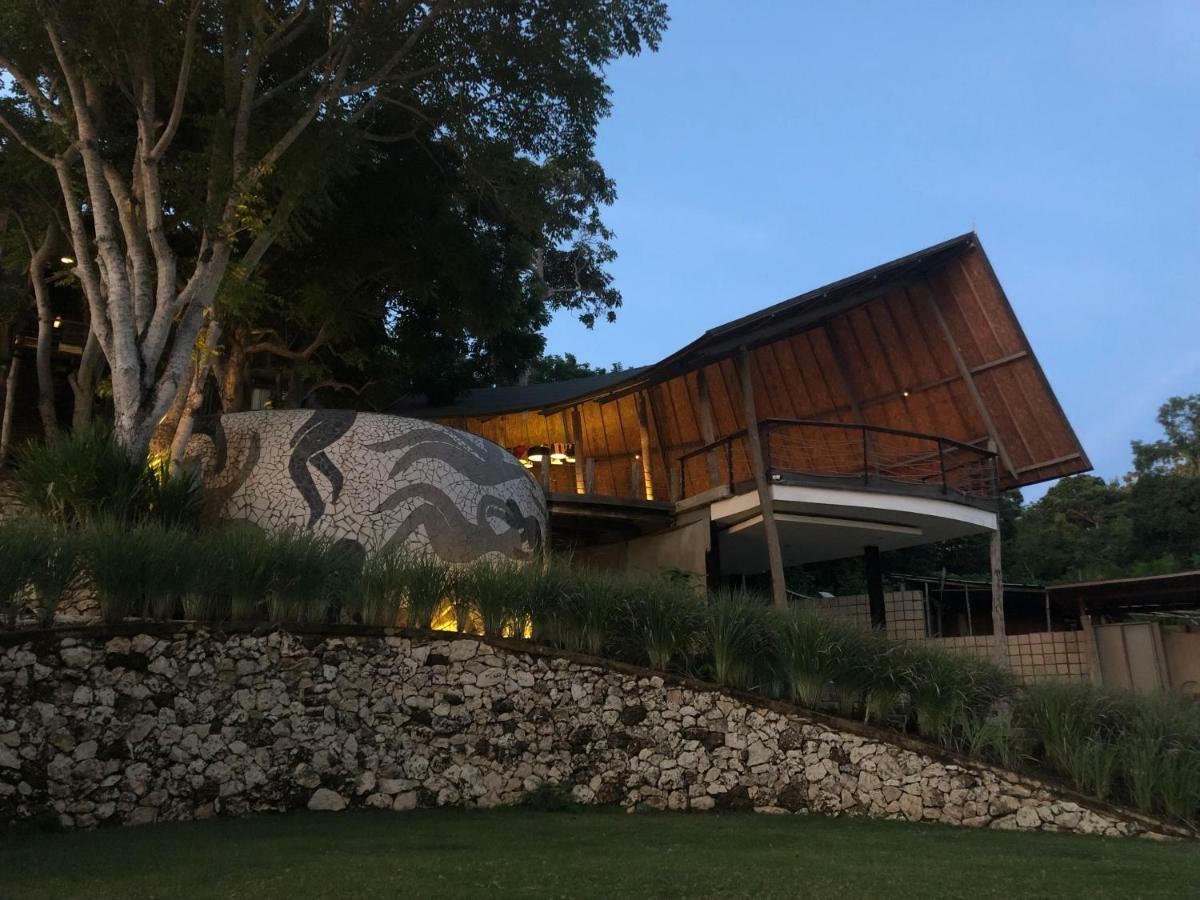 Bong Hostel Nusa Lembongan Exterior photo